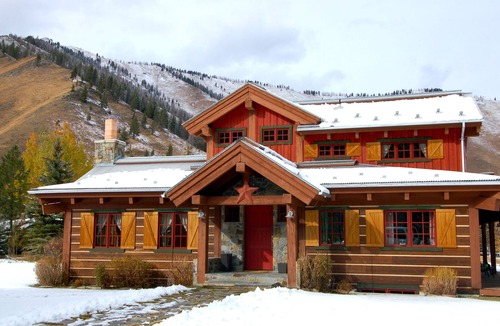 Board Ranch House | Summer and Winter Retreat
