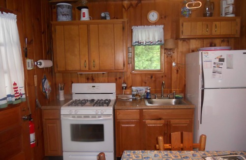 Silver Beach Cottage | Summer Cottage on Beautiful Mullett Lake, Saturday-Saturday bookings.
