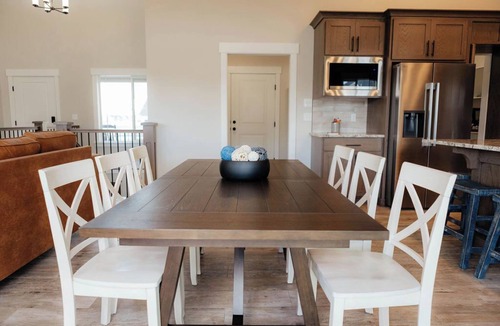 Ammon House | Summer Creek Home in Ammon Theater Room, Sauna & Hot Tub