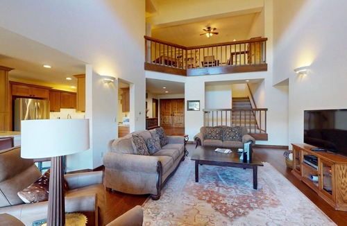 Elkhorn Village Condo | Summit Condo 2815 - Sweet Penthouse with Great Views
