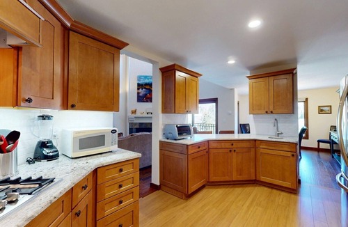 Elkhorn Village Condo | Summit Condo 2815 - Sweet Penthouse with Great Views