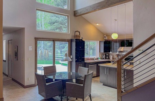 Sun Valley House | Sun Valley Luxe: Dog-Friendly Yard, Hot Tub!