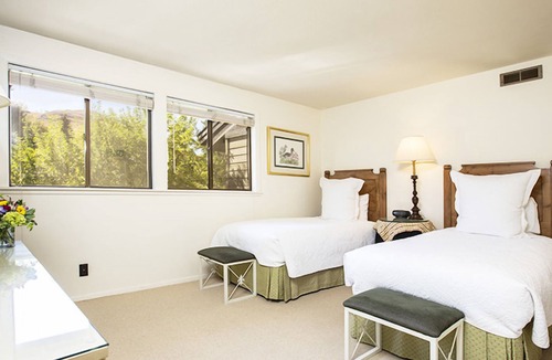 Elkhorn Cabin | Sun Valley Resort, Lodge II Three Bedroom Apartment