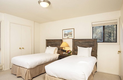 Elkhorn Hotel | Sun Valley Resort, Wildflower Three Bedroom Condo