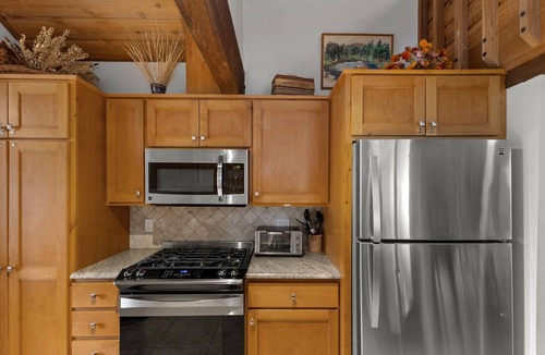 Elkhorn Village Condo | Sunburst Condo Near Skiing & Resort Amenities