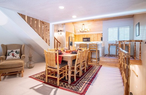 Elkhorn Village Condo | Sunburst - Golf Course Views + Free Resort Amenities