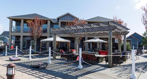 Ocean Shores House | Sunflower Beach Cottage