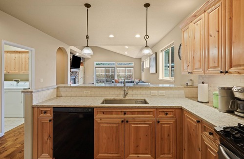 Old Farm District House | Sunny Days 30 Day Minimum- Seasonal Community Pool & Park, Fenced Yard