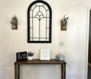 Pocatello House | Sunny Days! Room for All and Pet Friendly