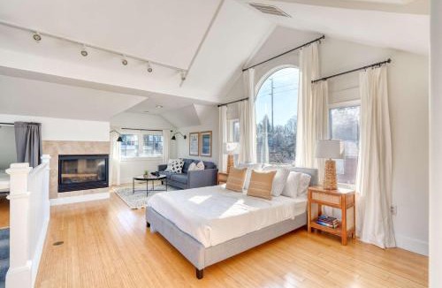Belmont Apartment | Sunny PDX 2BR - Local Eateries Parks & Espresso