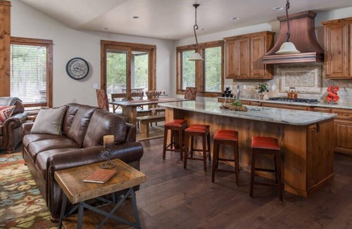Sunriver House | Sunriver Luxury Family Home at Caldera Springs
