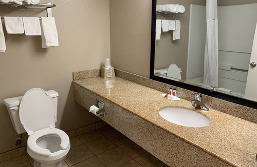 Hernando Hotel | Super 8 by Wyndham Hernando