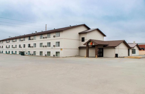 Williston Hotel | Super 8 by Wyndham Williston ND