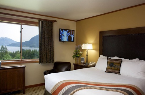 Stevenson Hotel | Superior King Room w/Scenic Columbia River Views