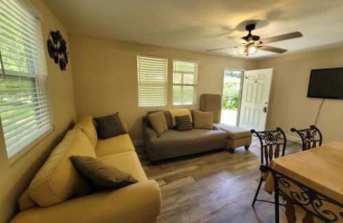 Mobile House | Sweet home Alabama!