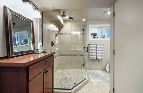 Lewiston House | Sweet Retreat - Retreat to a backyard oasis! Perfect for family fun!!