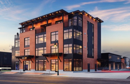 Driggs Condo | Teewinot + Targhee | Luxury Connected Teton Suites