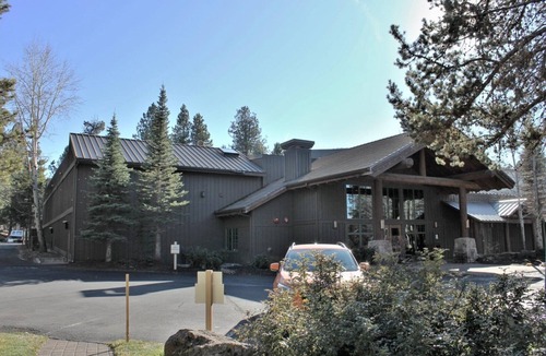 Tennis Village House | Tennis Village 36 with 6 Unlimited SHARC passes