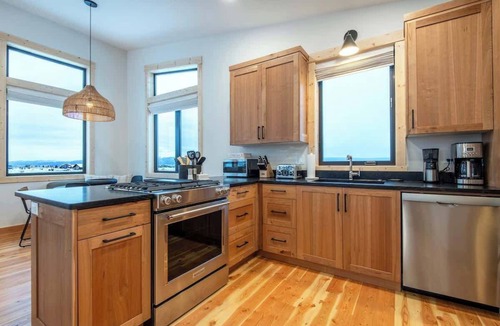Driggs House | Teton Homestead: Scenic Loft Retreat