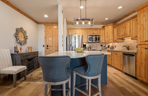 Victor Condo | Teton Retreat Condo | Bronze Buffalo Ranch