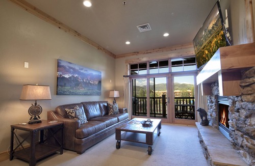 Victor Condo | Teton Springs Condo #308 in Victor w/A/C, W/D, WiFi, Balcony, Grill & Garage