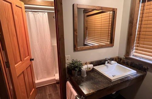 Alta Cabin | Teton Teepee Lodge