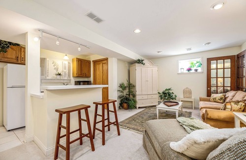 Interlochen House | The Acres | Fire Pit | Boat Launch | AC | Private