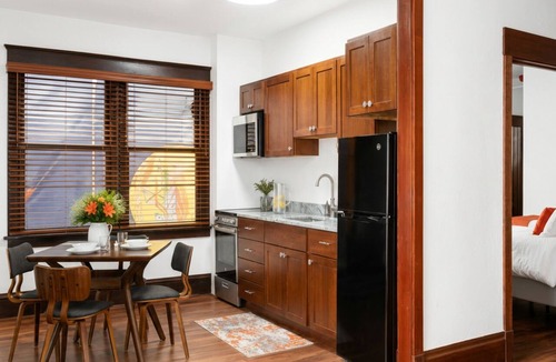 Dillon Hotel | The Andrus Hotel