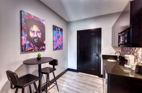 Biloxi Condo | The Bella`s Heartbreaker Hideaway Suite, Sleeps 2, Private Balcony