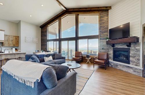 Sweetwater House | The Big Blue