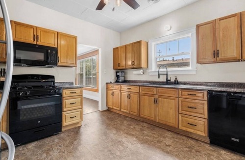 Dover Bay House | The Blue Cottage