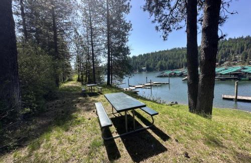 Coeur d'Alene House | The CDA-frame - Lake Views with Boat Slip