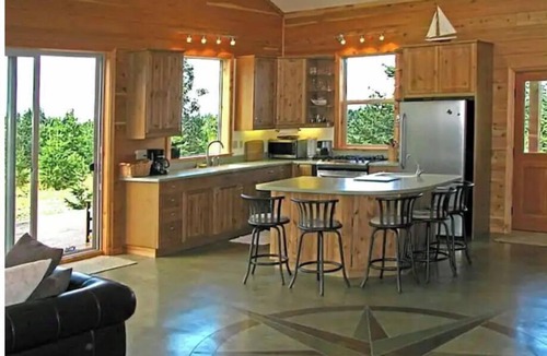 Port Angeles House | The Compass Rose. Your Gateway To Olympic National Park And Olympic Peninsula