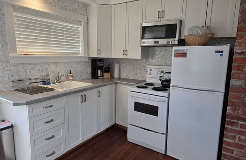 Point Roberts House | The Cottage on Kendor