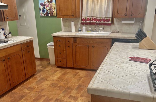 Yakima County House | THE COZY COUNTRY ORCHARD COTTAGE