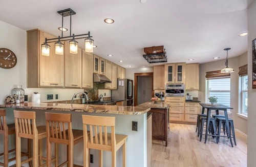 Dupont Villa | The Craftsman’s Garden House