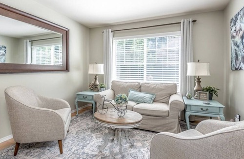 Dupont Villa | The Craftsman’s Garden House