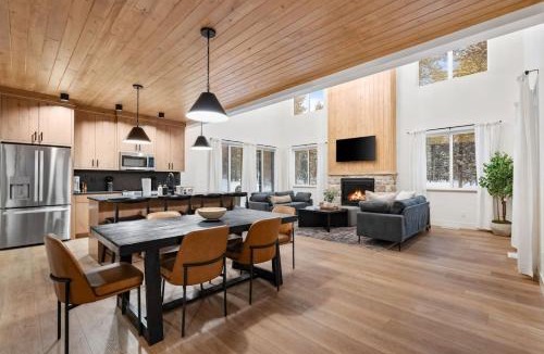 Island Park House | The Dacha