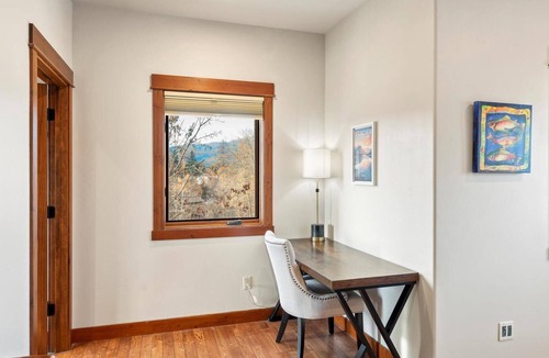 Whitefish House | The Dancing Bears Den