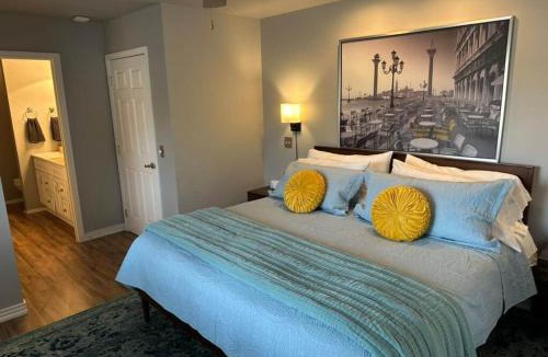 Hailey Bed & Breakfast | The Dandelion SV-Drift. B&B, Reimagined