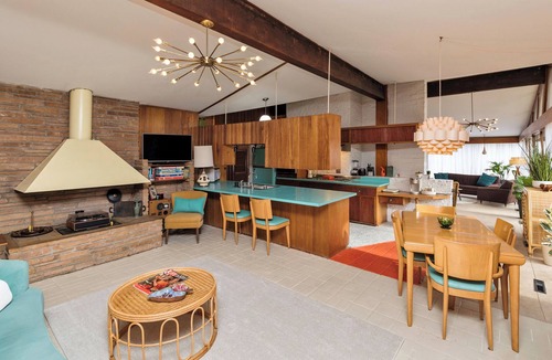 Greater South Side House | The Draper-Spacious Mid Century Modern MCM California Ranch Home