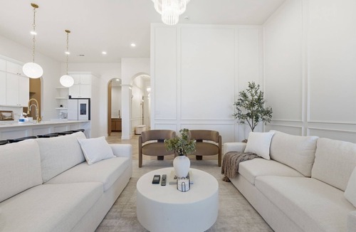 South Richland House | The Estate Retreat + Hot tub