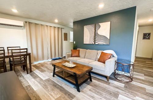 West Valley House | The Explorer duplex unit