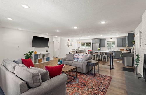 Coeur d'Alene House | The Fairway Home - "3000 sq. ft. Family Friendly Vacation Home w/Game Room"