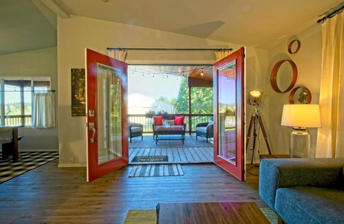 Port Angeles House | The Farm Cottage at Freshwater Bay