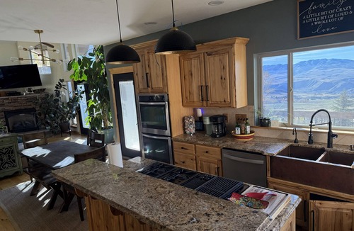 Inkom House | The Farm on Moose Creek-A mountain escape built for families and friends!