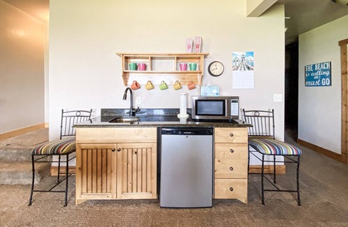Fish Haven Cabin | The Gathering Place in The Reserve, beach & pools!