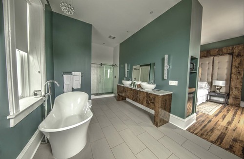 McCammon Hotel | The Harkness Hotel