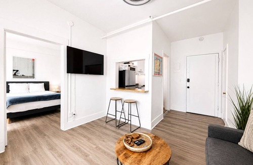 Downtown Klamath Falls Apartment | The Historic George Hotel