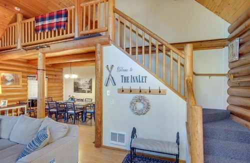 Carey Bay House | 'The InnLet' - Comfy Cabin By Conkling Marina